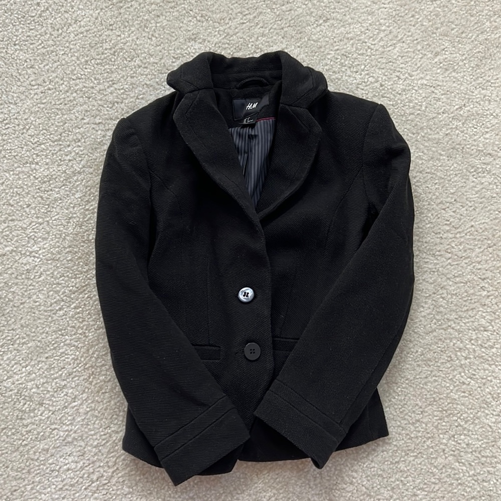H&M Black Blazer in size 2